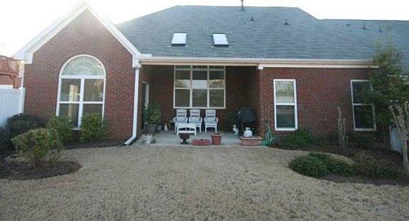 2nd image of 203 Claremore Dr