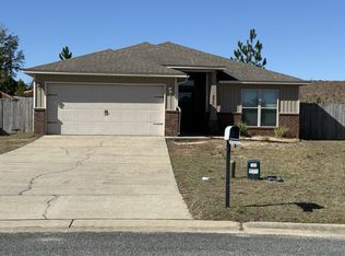 233 Croft Cir, Crestview, FL 32536