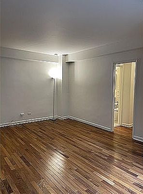 4th image of 80 Park Ave APT 8A