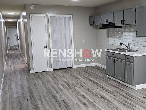 3rd image of 1281 Saxon Ave