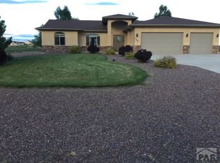 1284 S Winterhaven Dr E, Pueblo West, CO 81007
