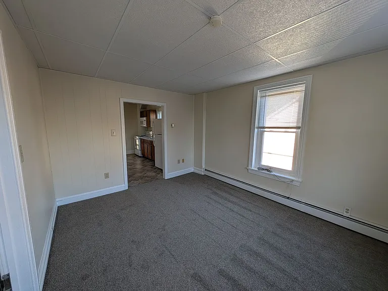 727 Glasgow St — Photo 10