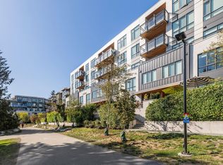 747 E 3rd St #102, North Vancouver, BC