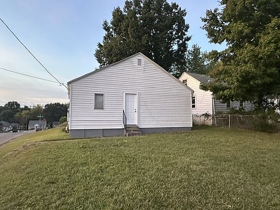 3rd image of 549 Ricketts St