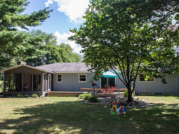 3rd image of 197 Kings Ln