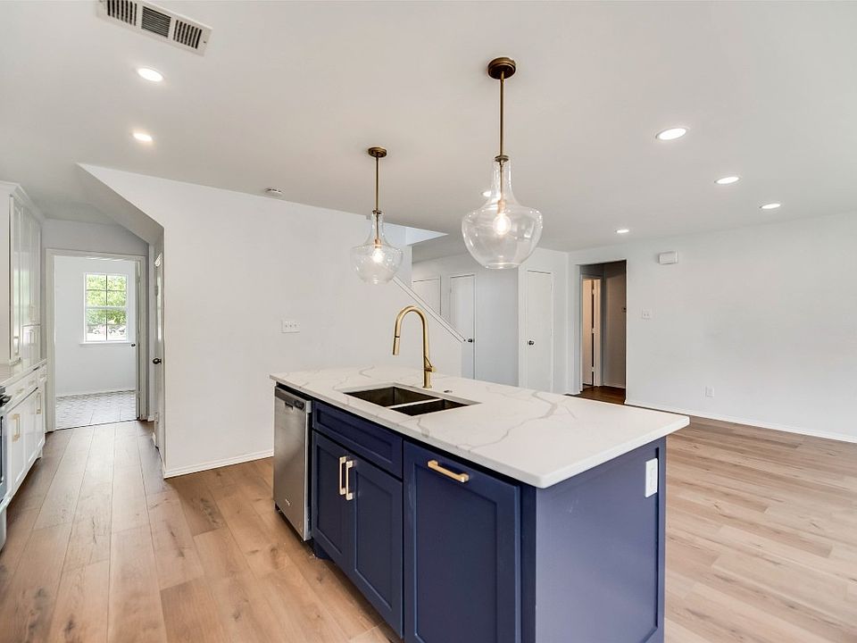 3416 Knoll Trl, Balch Springs, TX 75180 Zillow