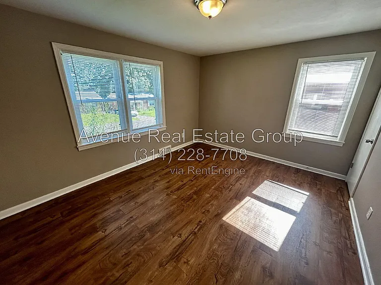 242 Emerling Dr — Photo 7