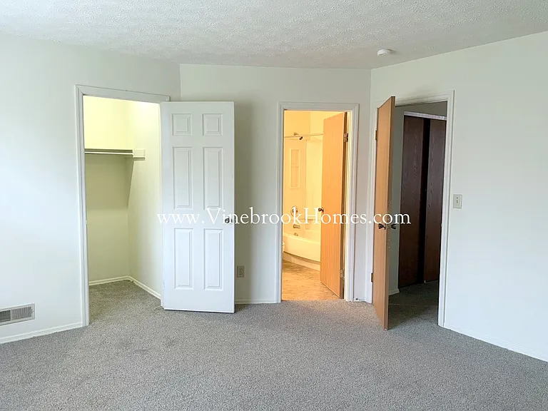 6390 Nightwind Ct — Photo 9