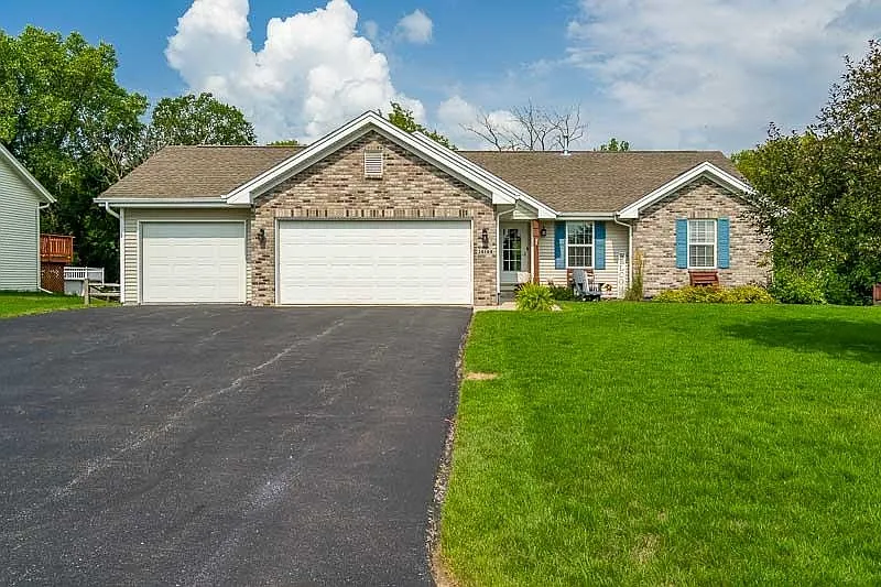 14144 Prairie Commons Ln photo 1