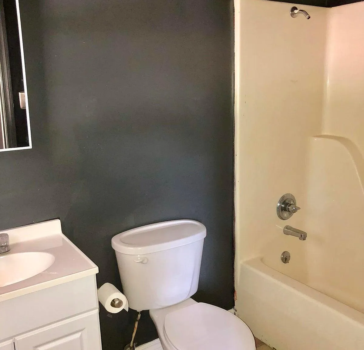 3 bed, 2.0 bath, 1404 sqft, $1,750 — Photo 3