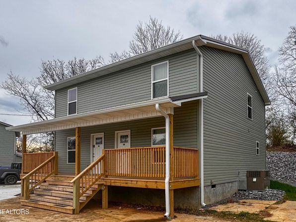 153/155 Oak St, Athens, TN 37303
