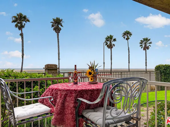 200 E Surfside Dr, Port Hueneme, CA 93041