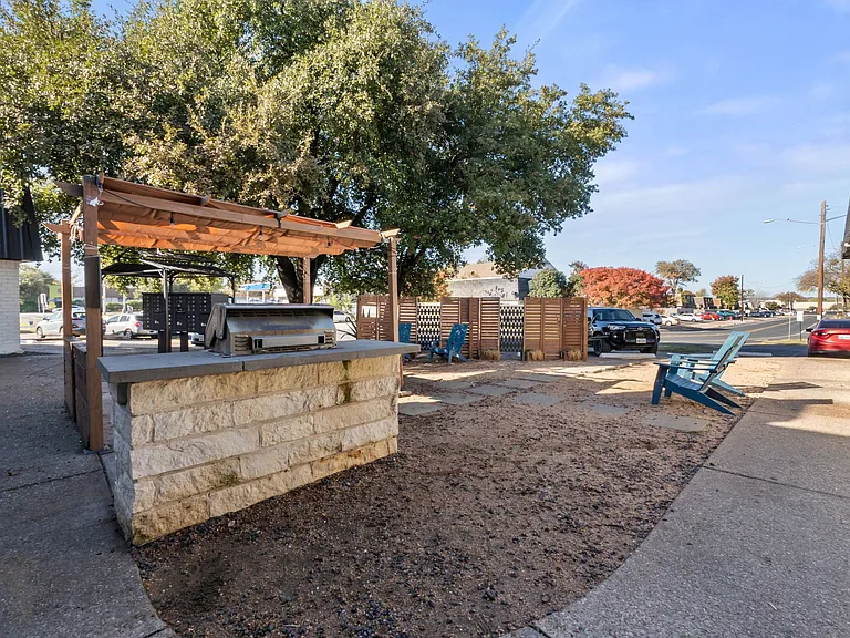 Magnolia Flats — Photo 20