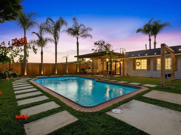 7031 Beagle St, San Diego, CA 92111