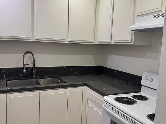 2nd image of 22741 Lakeway Dr Unit 367