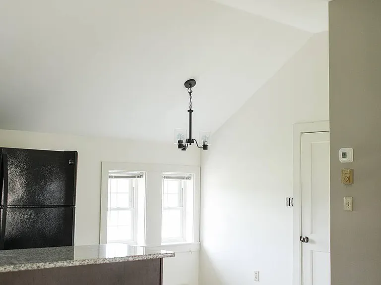 6022 Carpenter St — Photo 4