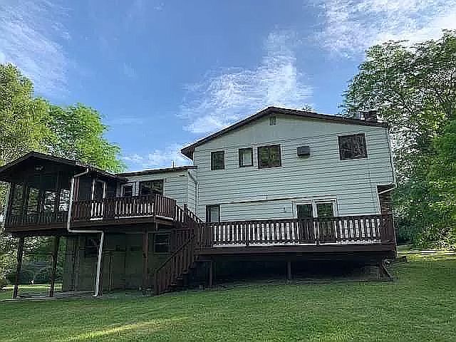 2nd image of 10 Frederick Dr