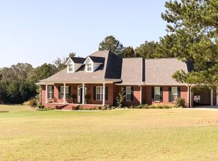 167 Pleasant Ridge Dr, Mooreville, MS 38857