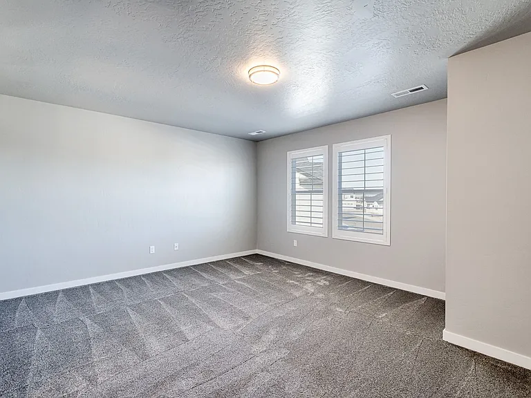 4346 N Nemea Ave — Photo 19