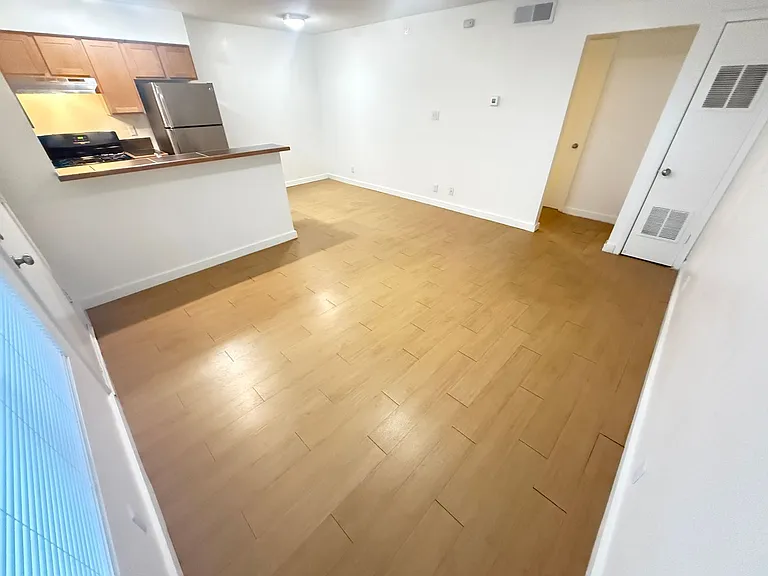 Penthouse — Photo 26