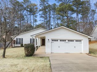 670 Lake Forest Ct, Roswell, GA 30076
