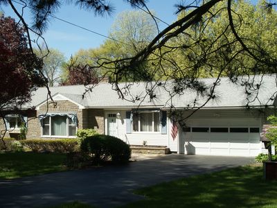 24 Meadow Dr, Troy, NY, 12180