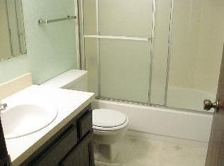 1910 Ocean Blvd SE, Coos Bay, OR 97420