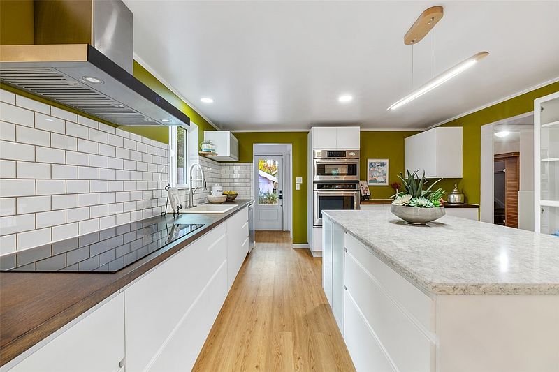 5th image of 7035 Jones Avenue NW