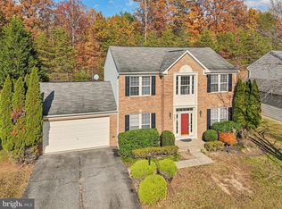 2880 Myrtlewood Dr, Dumfries, VA 22026