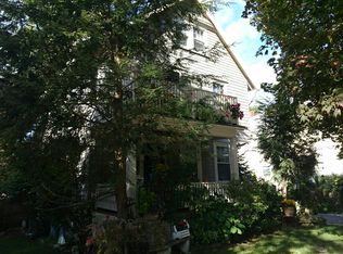 11 Preston Rd, West Roxbury, MA 02132