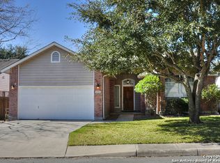 6366 Parkland Oaks Dr, San Antonio, TX 78240