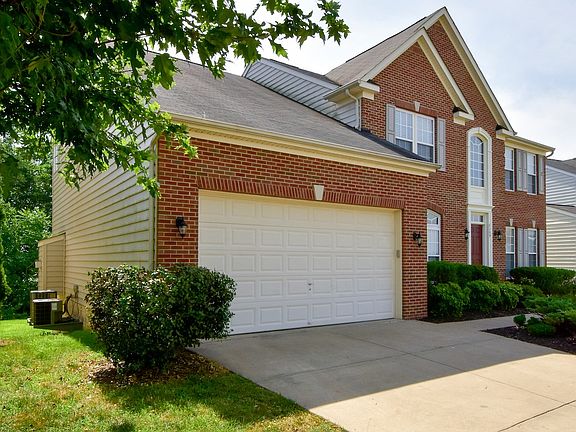 2nd image of 5109 Gray Oak Cir