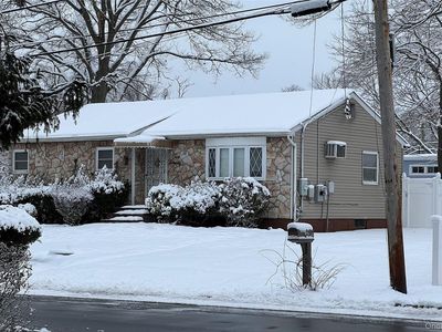 270 Fulton Street, West Babylon, NY, 11704