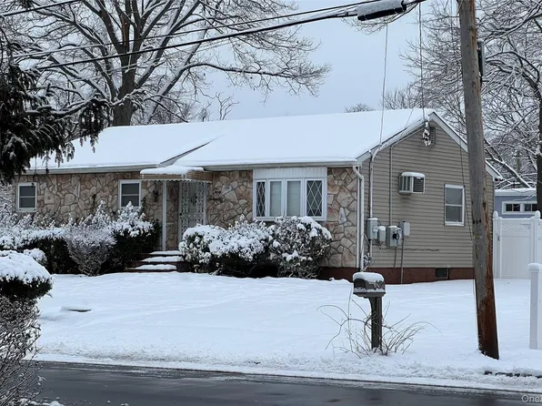 270 Fulton Street, West Babylon, NY 11704