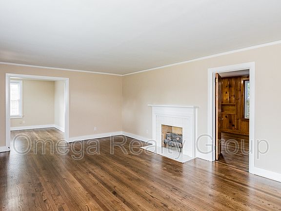 5th image of 2725 Brevard Ave
