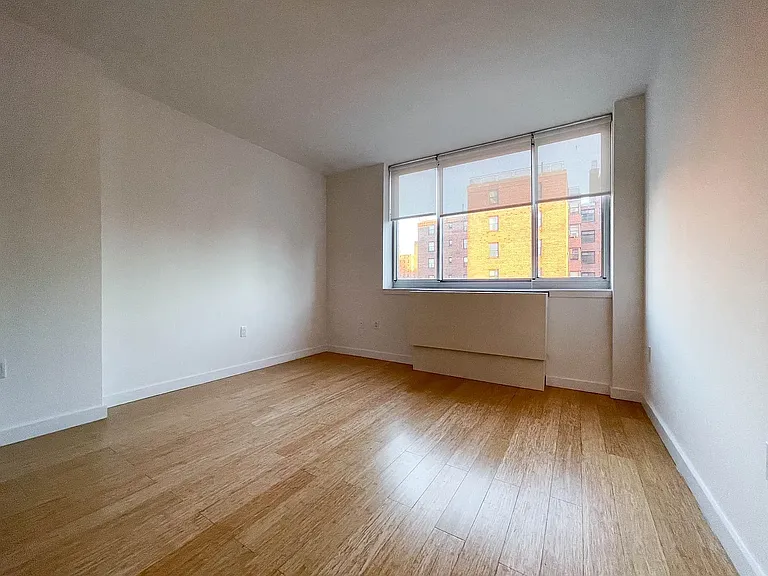 310 E 2nd St #3D — Photo 9