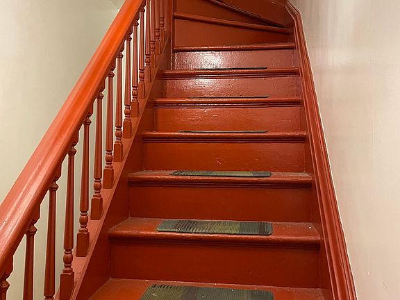 3rd image of 84-22 107th St Floor 2