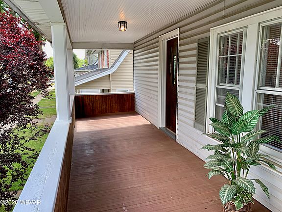 3rd image of 349 Woodland Ave