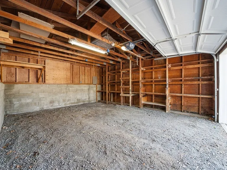 206 Cherry St — Photo 12