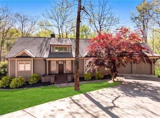 370 Mountain Trace Dr, Dahlonega, GA 30533