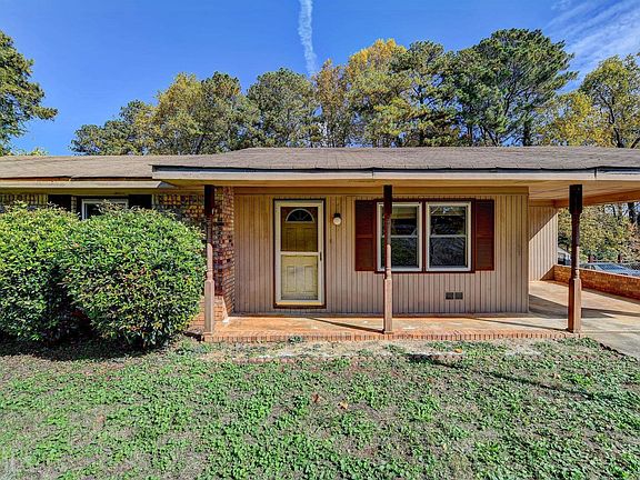 2nd image of 875 Needle Rock Dr