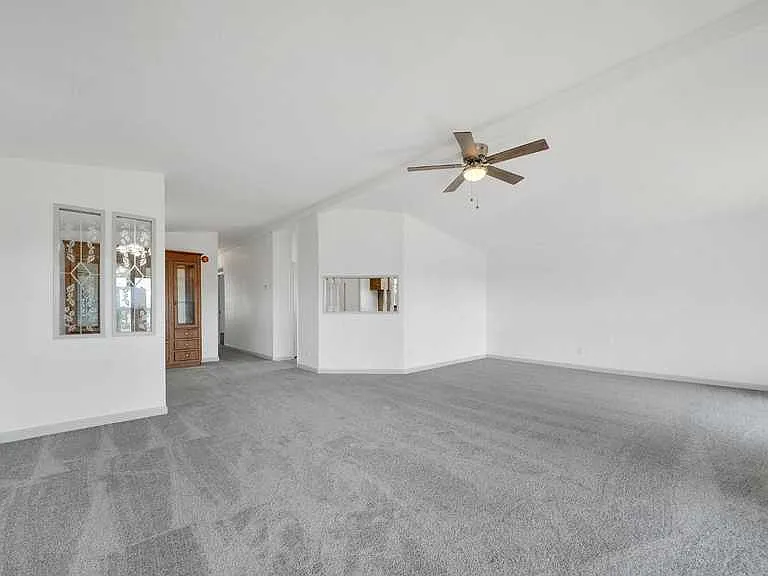 5604 Heritage Dr — Photo 5