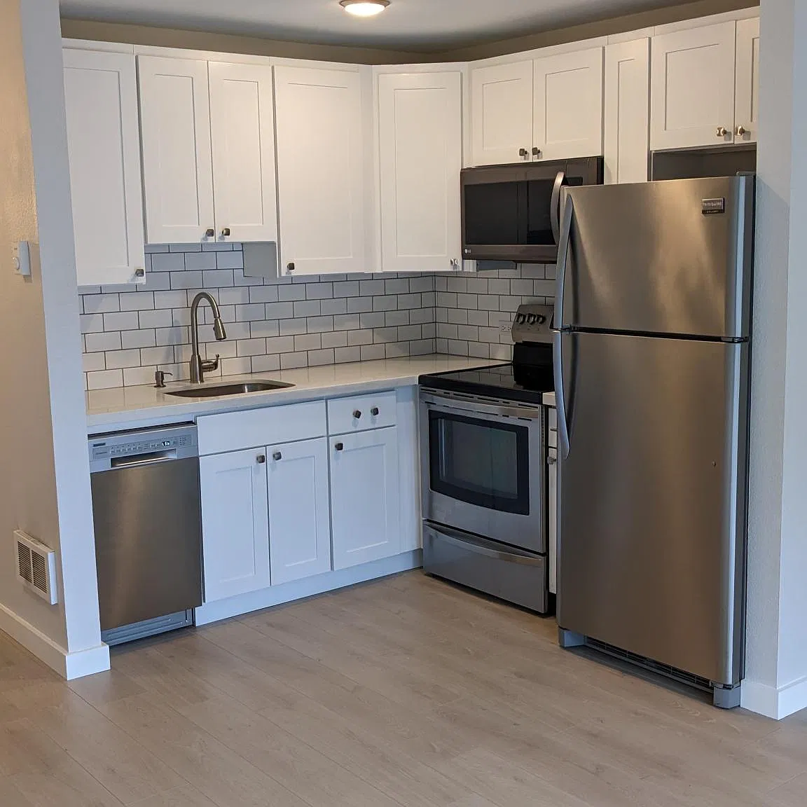 Studio, 475 sqft, $1,650 — Photo 1