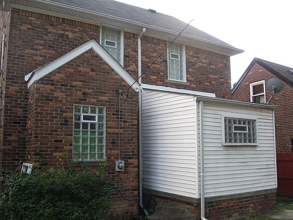 5th image of 11887 E Outer Dr