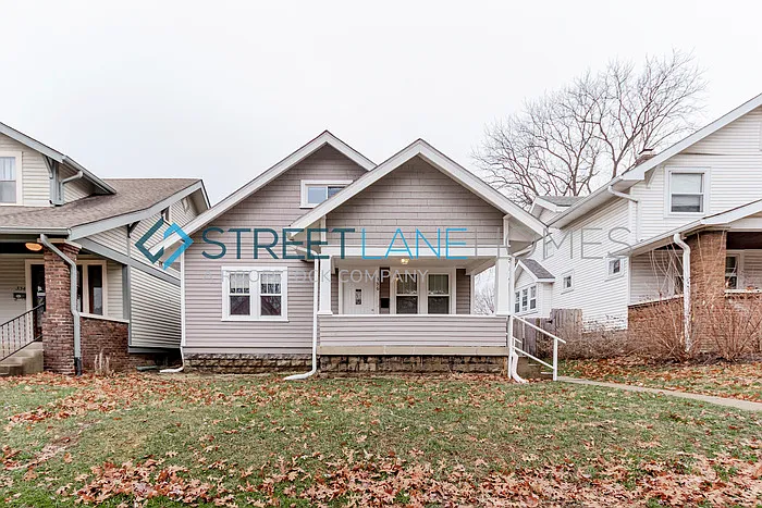 336 N Riley Ave photo 1