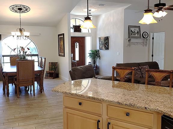 4th image of 7605 Grassy Ct