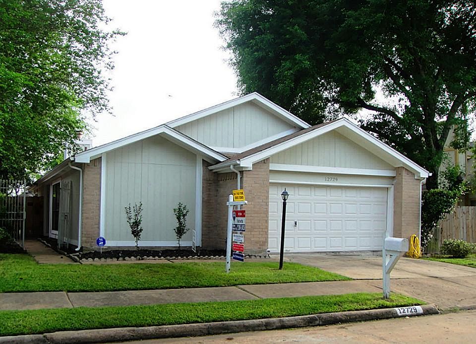 1st image of 12729 Hollandale Dr