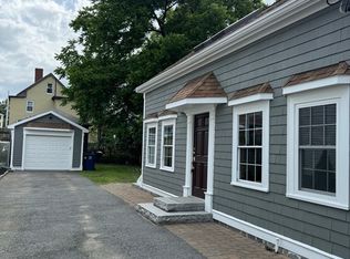 37 Upham St, Salem, MA 01970