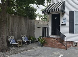 1 Azalea Ct UNIT B, Metairie, LA 70005