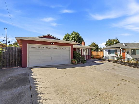 3rd image of 4659 Tango Way